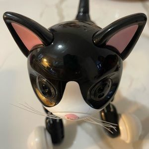 Zoomer Kitty toy. Gently used.